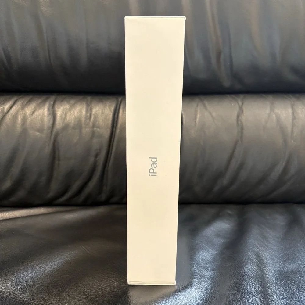 Empty Box For Apple iPad 11-inch (A16) 256GB Silver Model‎ A3354